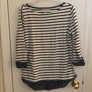 Cute striped shirt!